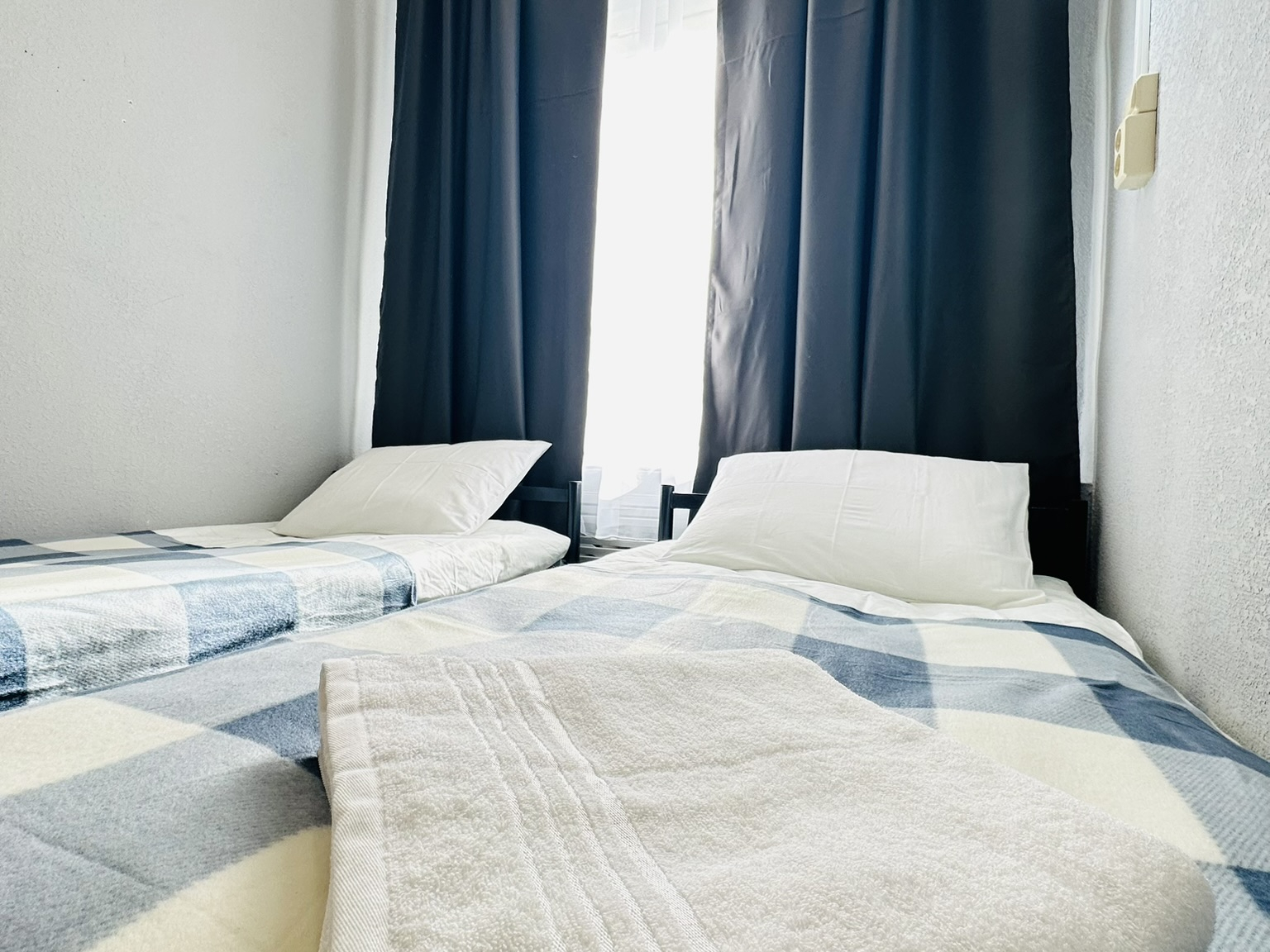 TWIN с двумя раздельными кроватями  в StayWay на Авиамоторной
