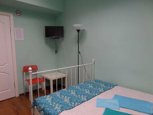5 в Вернисаж