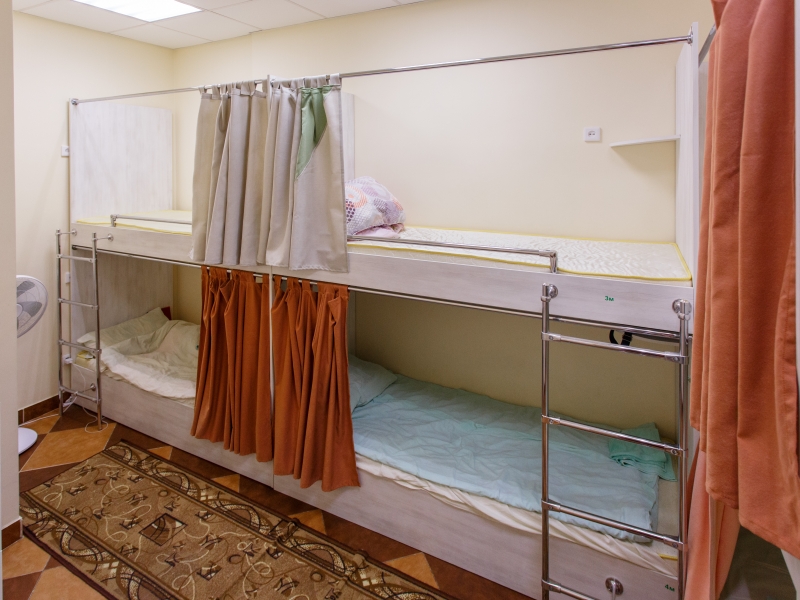 6 - ти местный мужской номер в RE hostel